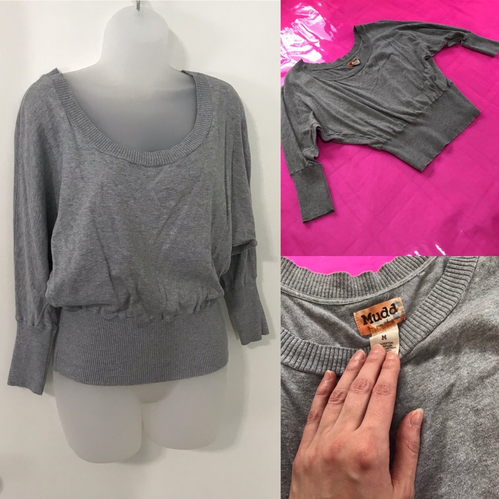Scoop neck top